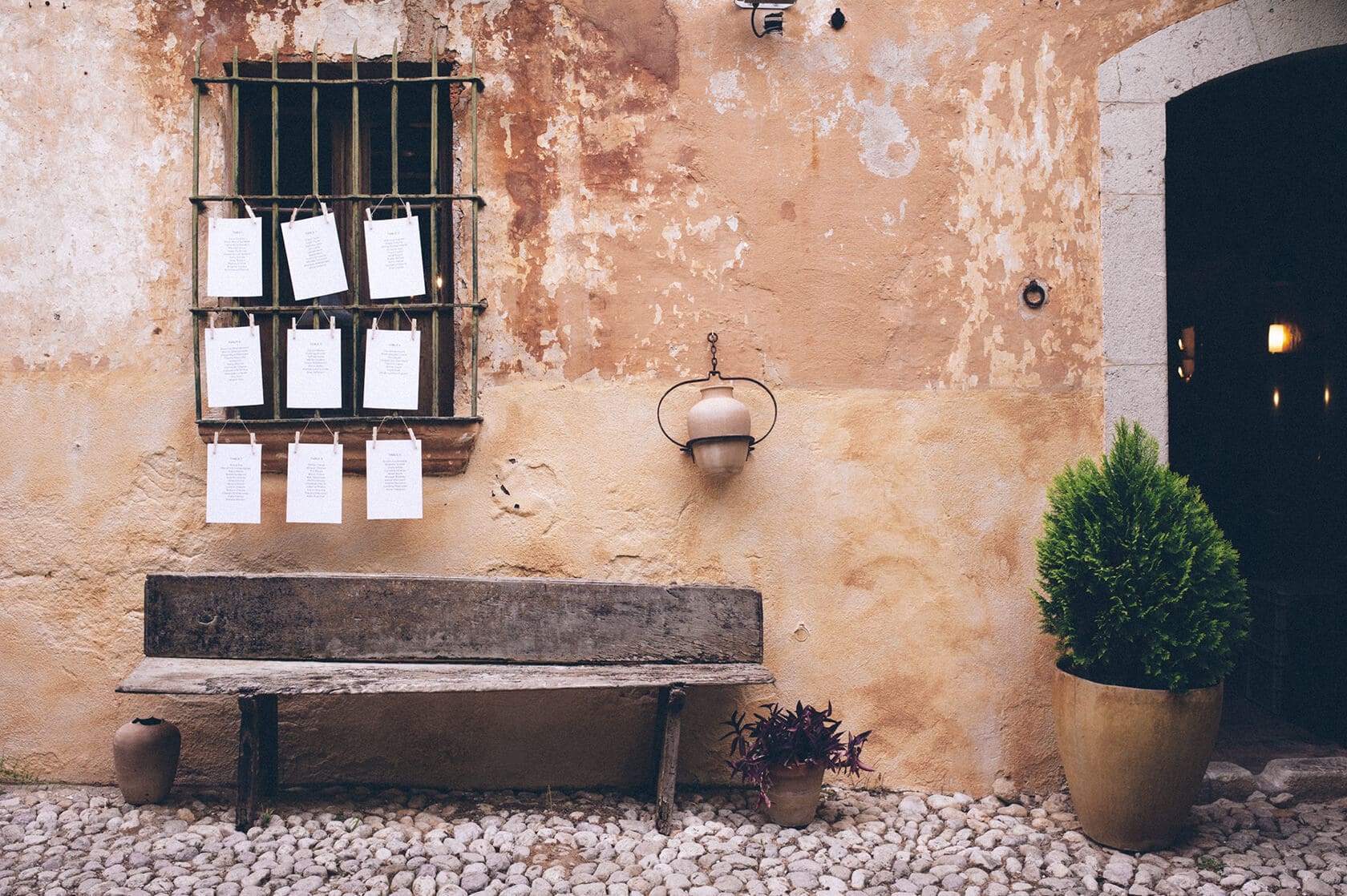 Seating chart for Clara & Toph's destination wedding villa in Sitges - Barcelona Wedding Photographer