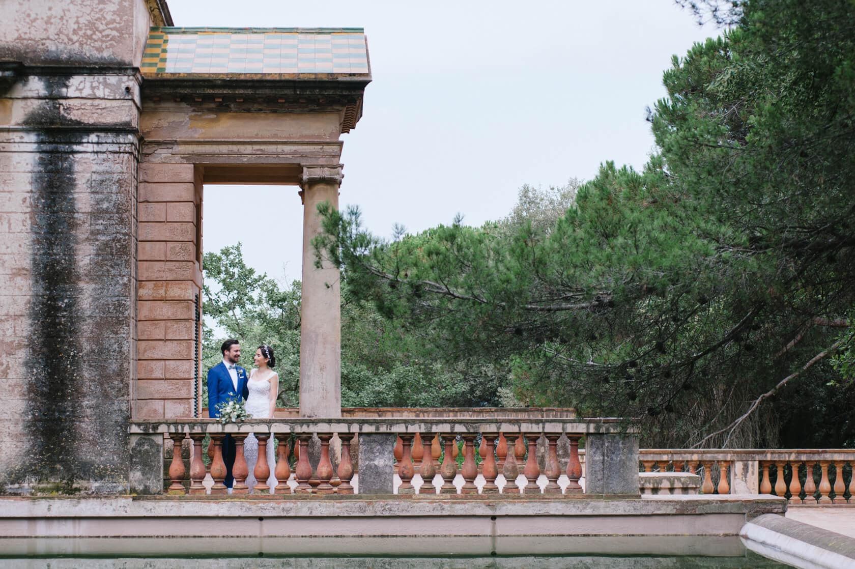 Couple on balcony at Parc del Laberint d'Horta, wedding venue - Barcelona Wedding Photographer