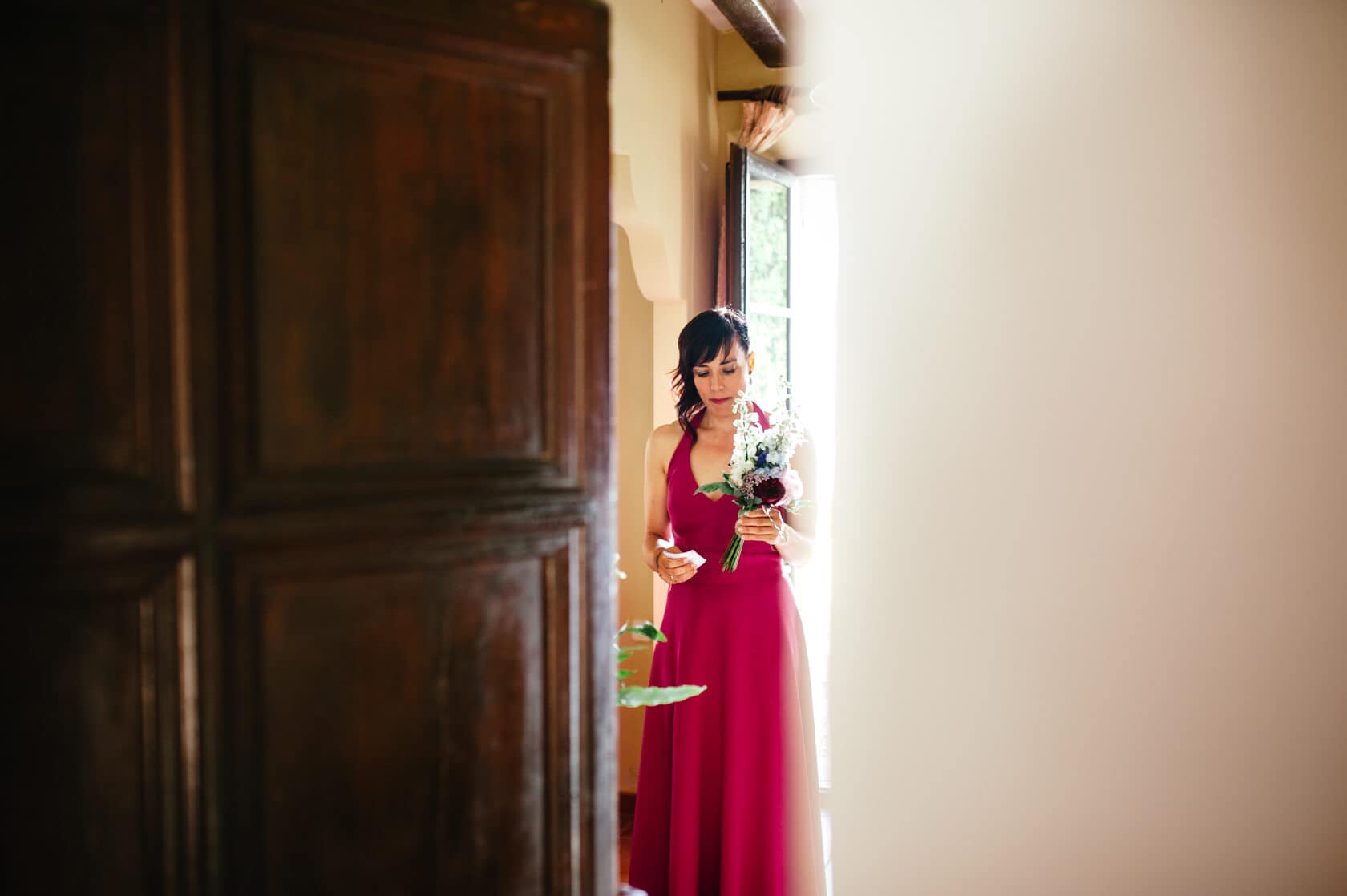 Bride in pink dress with bouquet at Castell de Tamarit wedding, Sitges - Barcelona Wedding Photographer