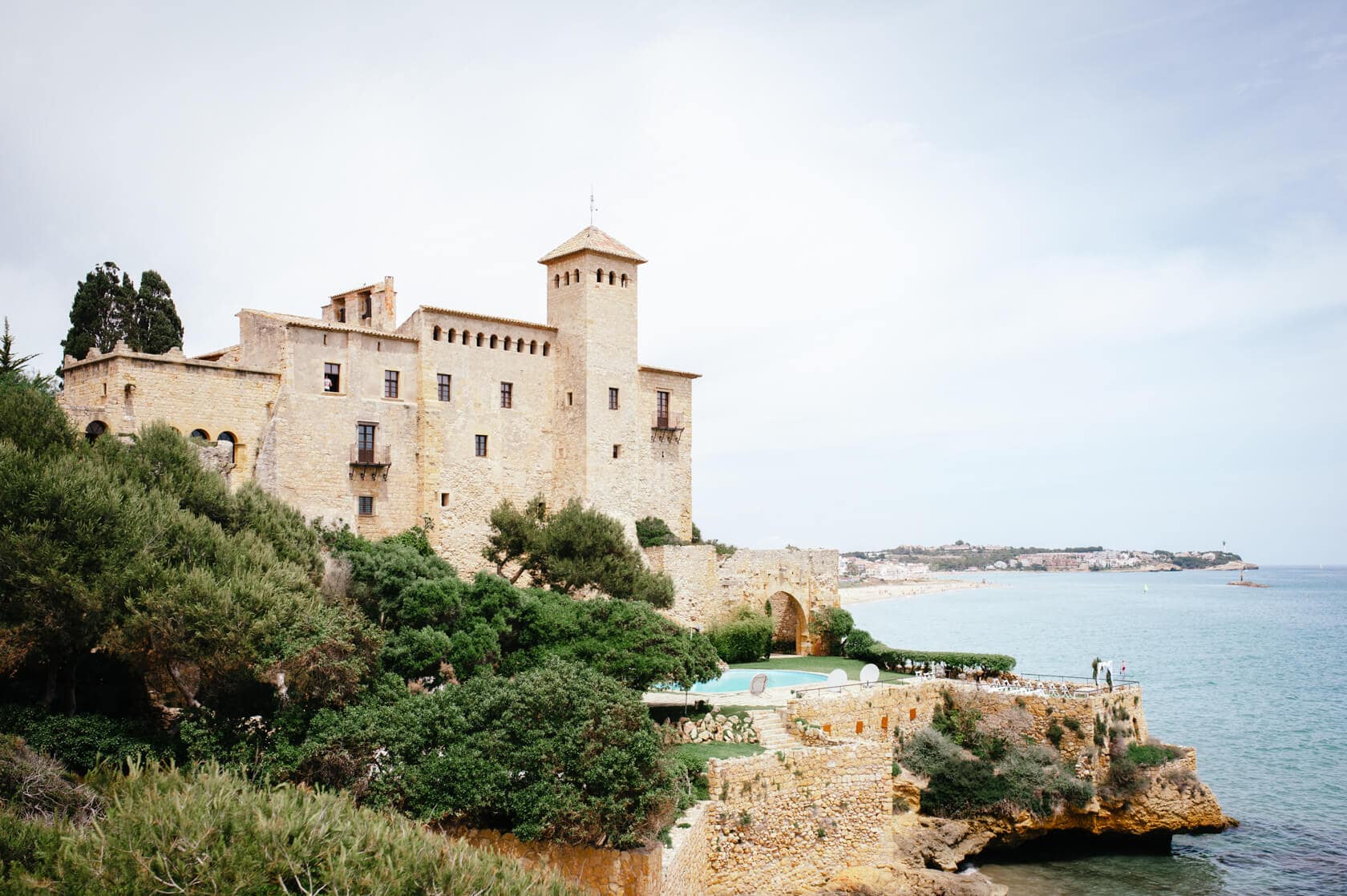 Castell de Tamarit wedding venue overlooking the sea in Sitges, Spain - Barcelona Wedding Photographer